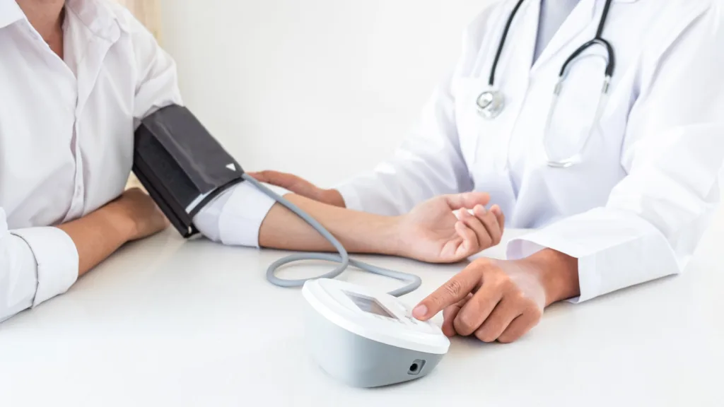 Hvis du har forhøyet lipoprotein(a) er det viktig å redusere alle andre risikofaktorer for hjerte- og karsykdom.